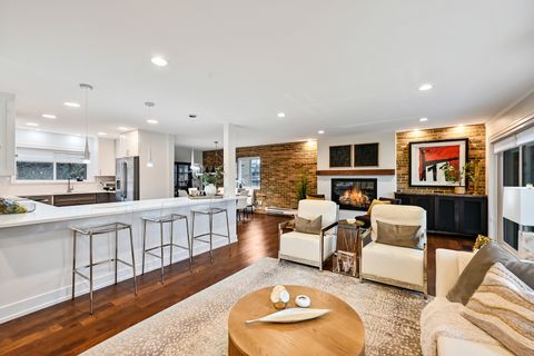 Tiny photo for 360 Claymoor Road #3G, Hinsdale, IL 60521 (MLS # 12593137)