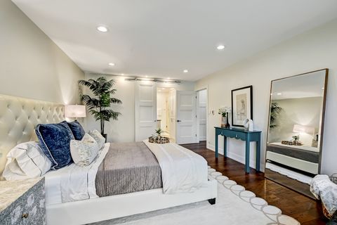 Tiny photo for 360 Claymoor Road #3G, Hinsdale, IL 60521 (MLS # 12593137)