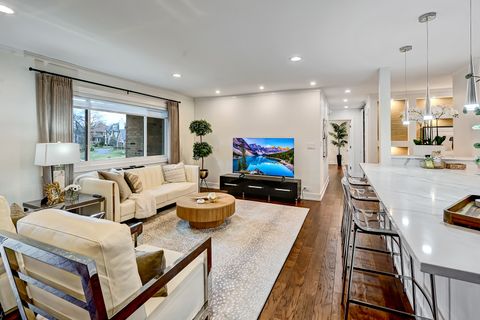 Tiny photo for 360 Claymoor Road #3G, Hinsdale, IL 60521 (MLS # 12593137)