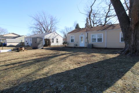 Tiny photo for 2702 W 70th Street, Davenport, IA 52806 (MLS # 12556875)