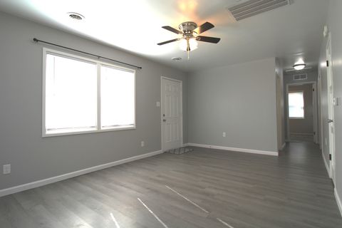 Tiny photo for 2702 W 70th Street, Davenport, IA 52806 (MLS # 12556875)