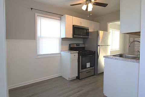 Tiny photo for 2702 W 70th Street, Davenport, IA 52806 (MLS # 12556875)