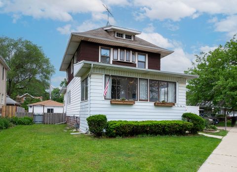 Photo of 4154 N Dickinson Avenue, Chicago, IL 60641 (MLS # 12657741)