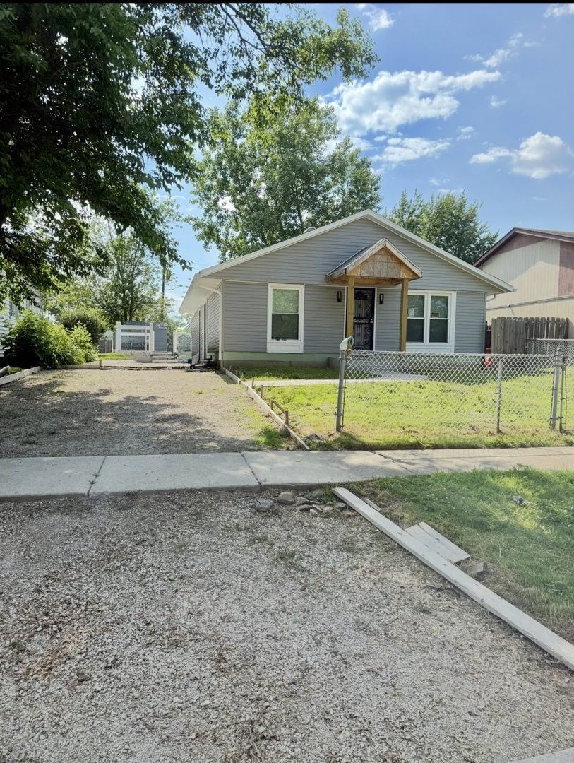 1908 Gideon Avenue