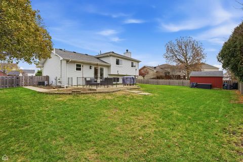 Tiny photo for 805 Cougar Lane, Oswego, IL 60543 (MLS # 12520932)