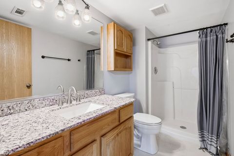 Tiny photo for 805 Cougar Lane, Oswego, IL 60543 (MLS # 12520932)