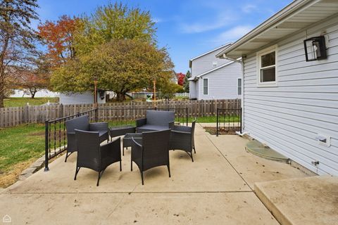 Tiny photo for 805 Cougar Lane, Oswego, IL 60543 (MLS # 12520932)