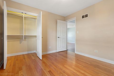 Tiny photo for 4615 N Maria Court, Chicago, IL 60656 (MLS # 12516845)