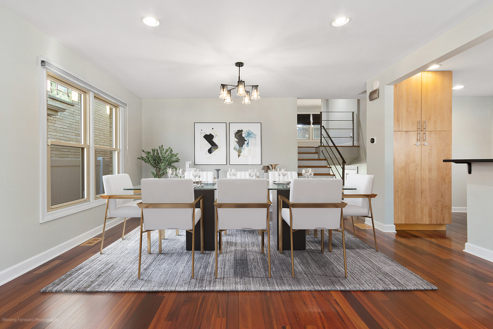 Chicago, Illinois 60656, United States, 3 Bedrooms Bedrooms, ,2 BathroomsBathrooms,Residential,Active,244735