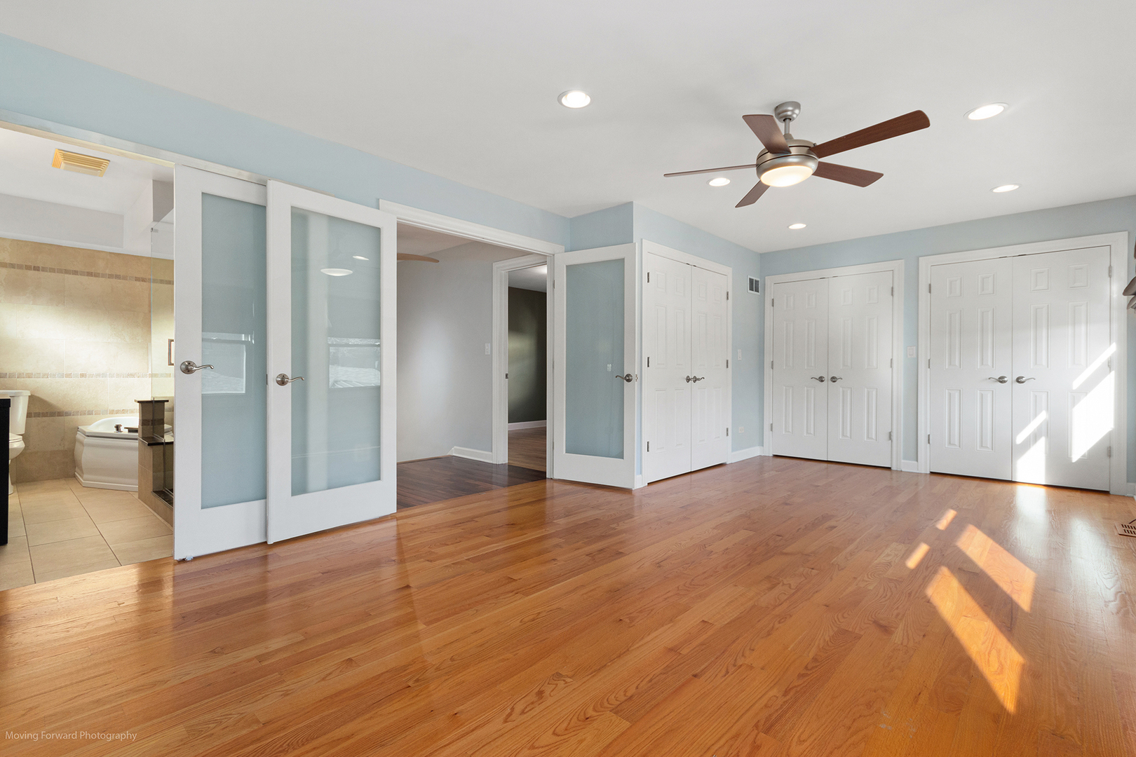 Chicago, Illinois 60656, United States, 3 Bedrooms Bedrooms, ,2 BathroomsBathrooms,Residential,Active,244735