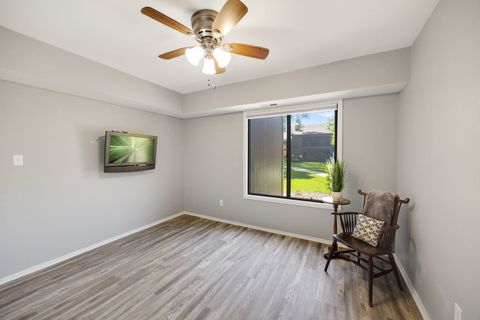 Tiny photo for 740 Saint Andrews Lane #4, Crystal Lake, IL 60014 (MLS # 12653062)