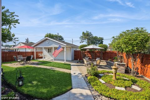 Tiny photo for 9334 Lincoln Avenue, Brookfield, IL 60513 (MLS # 12503212)