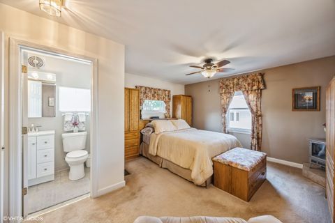 Tiny photo for 9334 Lincoln Avenue, Brookfield, IL 60513 (MLS # 12503212)