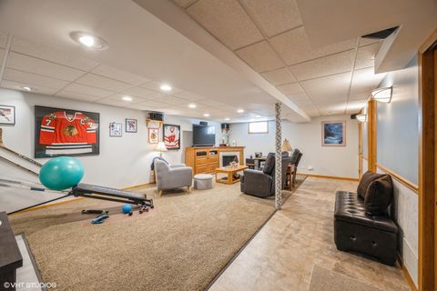 Tiny photo for 9334 Lincoln Avenue, Brookfield, IL 60513 (MLS # 12503212)