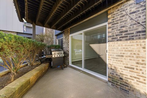 Tiny photo for 950 E Old Willow Road #101, Prospect Heights, IL 60070 (MLS # 12592544)