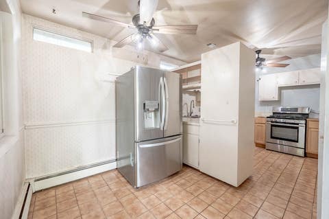 Tiny photo for 341 Hickory Haven Drive E, Gurnee, IL 60031 (MLS # 12675458)