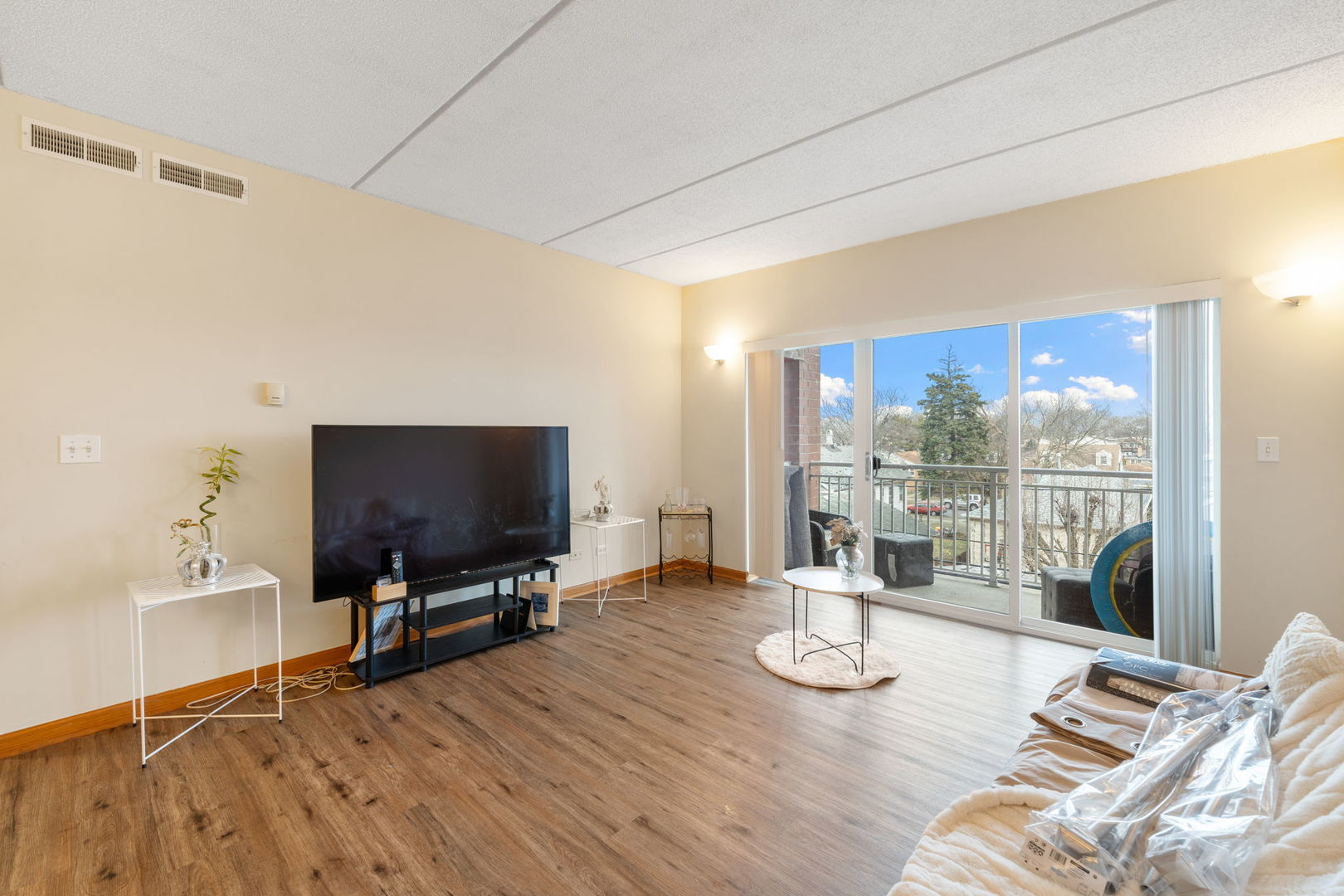 6559 W George Street 311