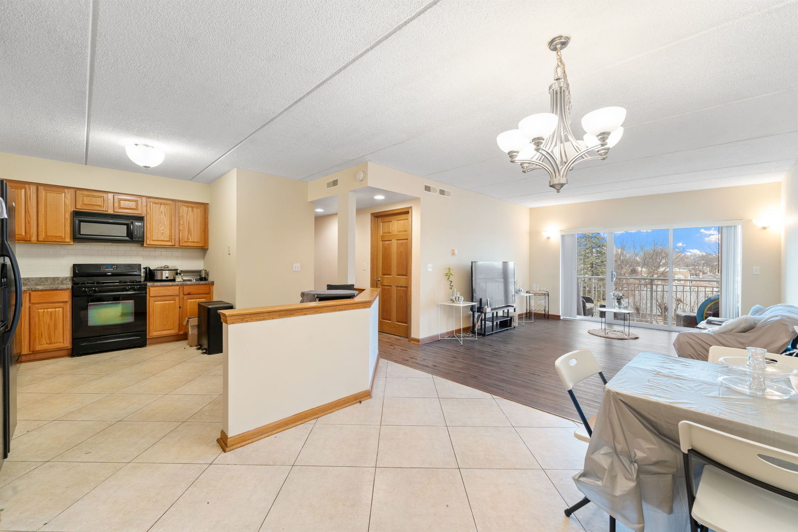 6559 W George Street 311