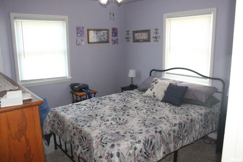 Tiny photo for 1119 N THORNWOOD Avenue, Davenport, IA 52804 (MLS # QC4269249)