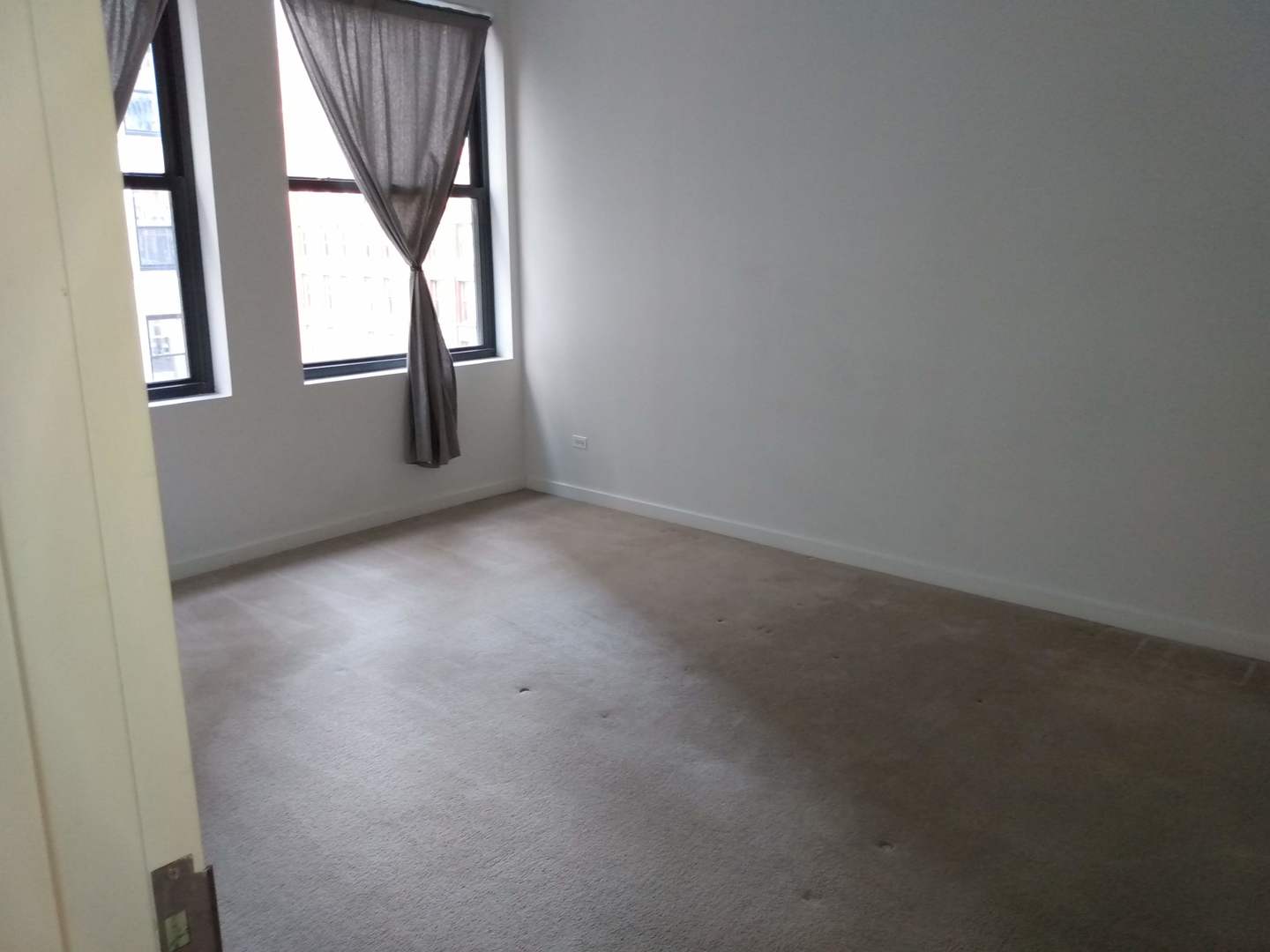 5 N Wabash Avenue 804