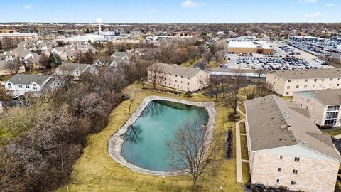 Tiny photo for 16032 Crystal Creek Drive #2B, Orland Park, IL 60462 (MLS # 12570445)