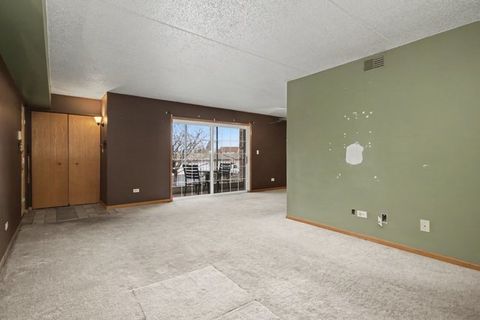 Tiny photo for 16032 Crystal Creek Drive #2B, Orland Park, IL 60462 (MLS # 12570445)