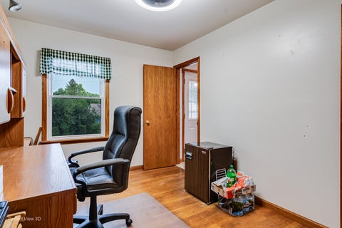 Tiny photo for 133 N Ridgemoor Avenue, Mundelein, IL 60060 (MLS # 12754333)