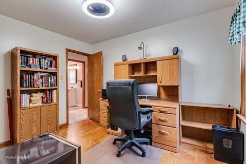 Tiny photo for 133 N Ridgemoor Avenue, Mundelein, IL 60060 (MLS # 12754333)