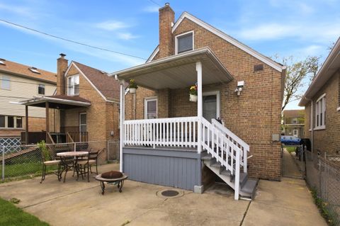 Tiny photo for 5221 N Marmora Avenue, Chicago, IL 60630 (MLS # 12635049)
