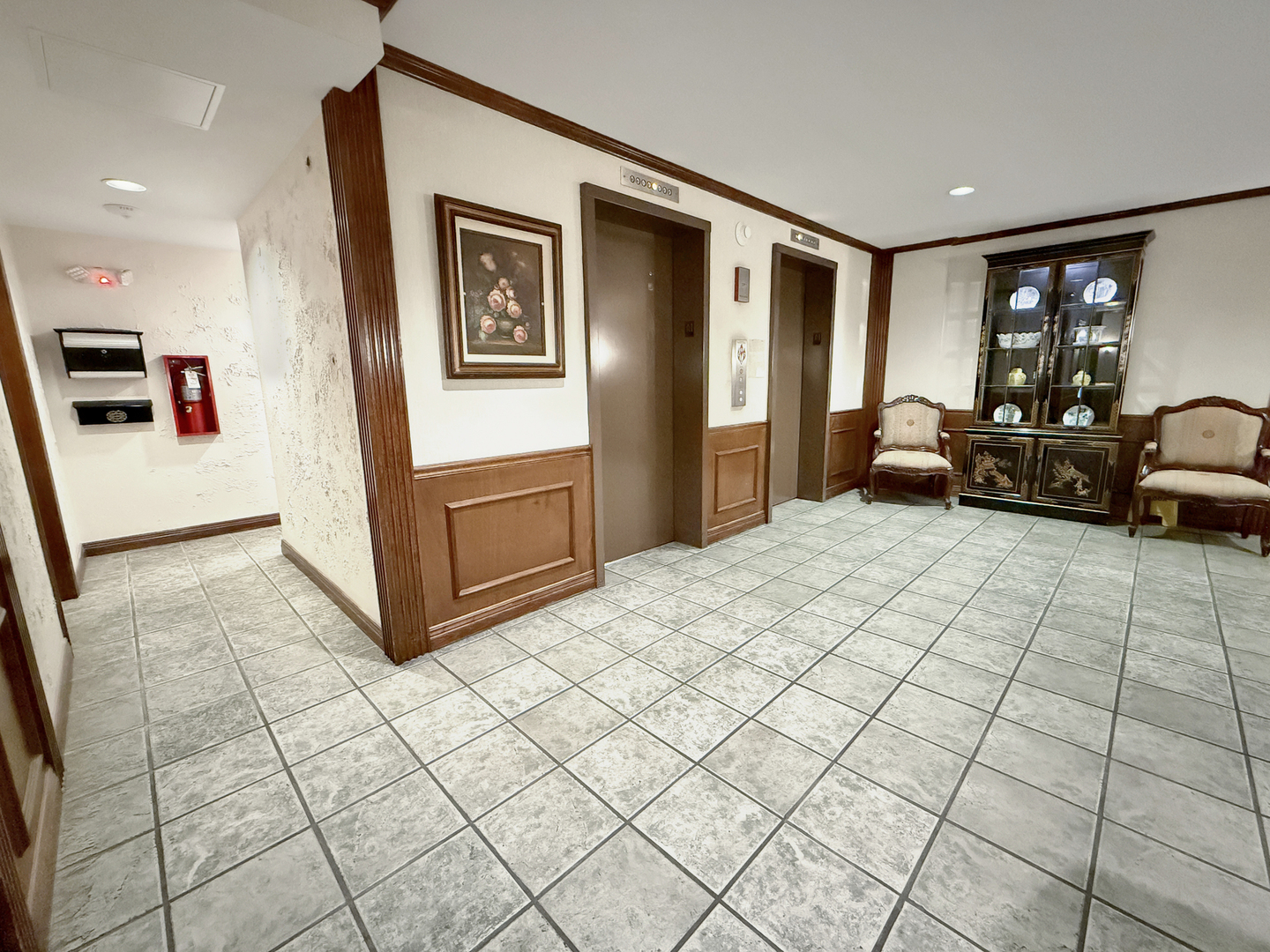 Properties 4 453 Raintree Drive 1N
