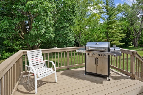Tiny photo for 703 Crestview Drive, Ingleside, IL 60041 (MLS # 12603268)