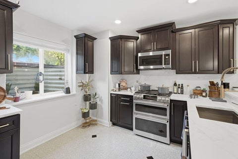 Tiny photo for 5605 S Monroe Street, Hinsdale, IL 60521 (MLS # 12730554)