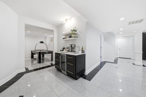 Tiny photo for 5605 S Monroe Street, Hinsdale, IL 60521 (MLS # 12730554)