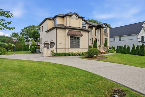 Tiny photo for 5605 S Monroe Street, Hinsdale, IL 60521 (MLS # 12730554)