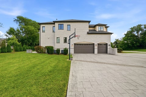 Tiny photo for 5605 S Monroe Street, Hinsdale, IL 60521 (MLS # 12730554)