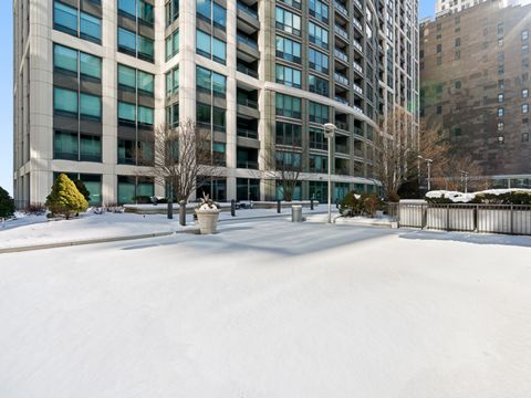 Tiny photo for 130 N Garland Court #3403, Chicago, IL 60602 (MLS # 12589745)