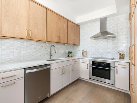 Tiny photo for 130 N Garland Court #3403, Chicago, IL 60602 (MLS # 12589745)