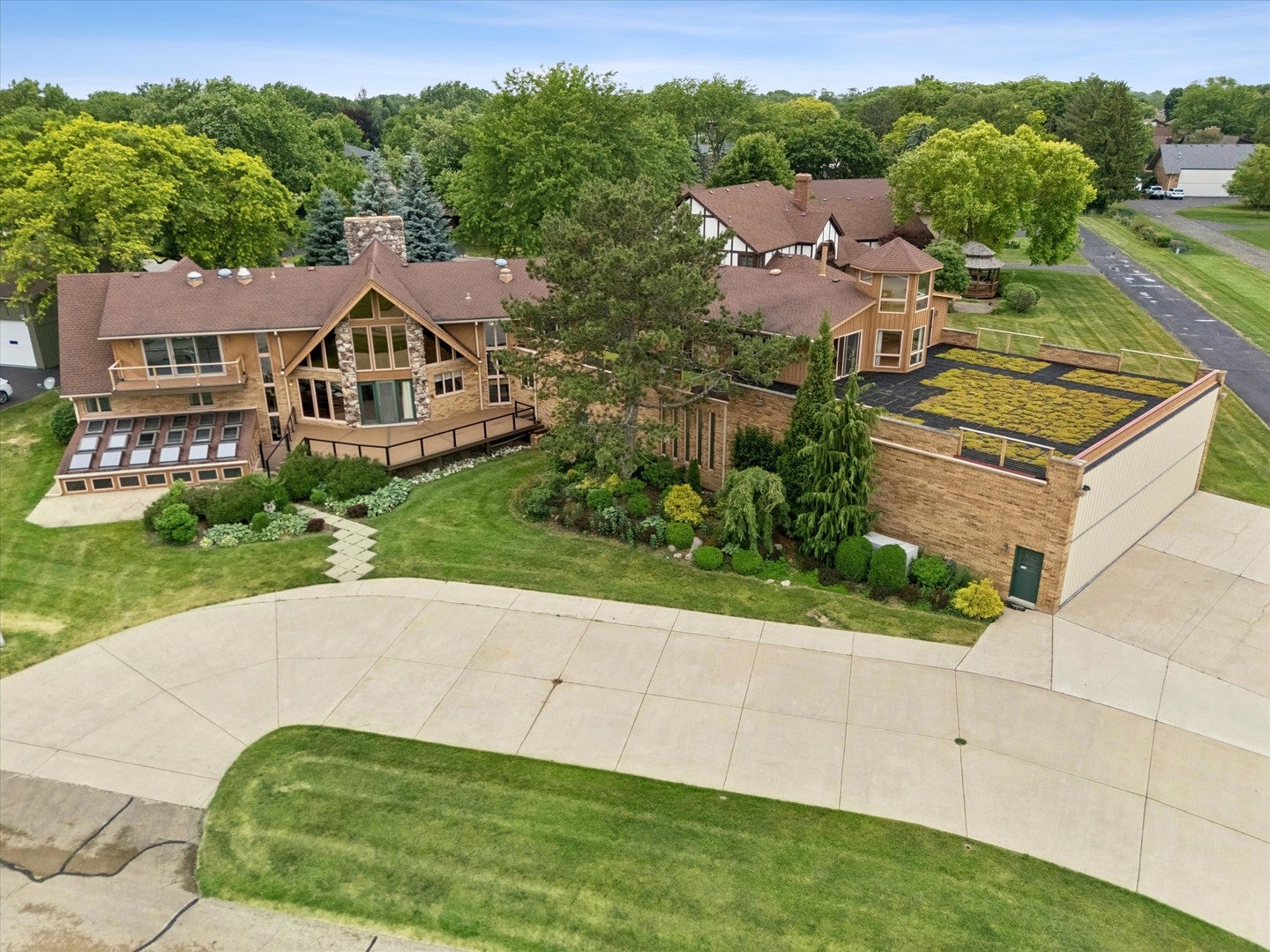 607 Berkshire Court