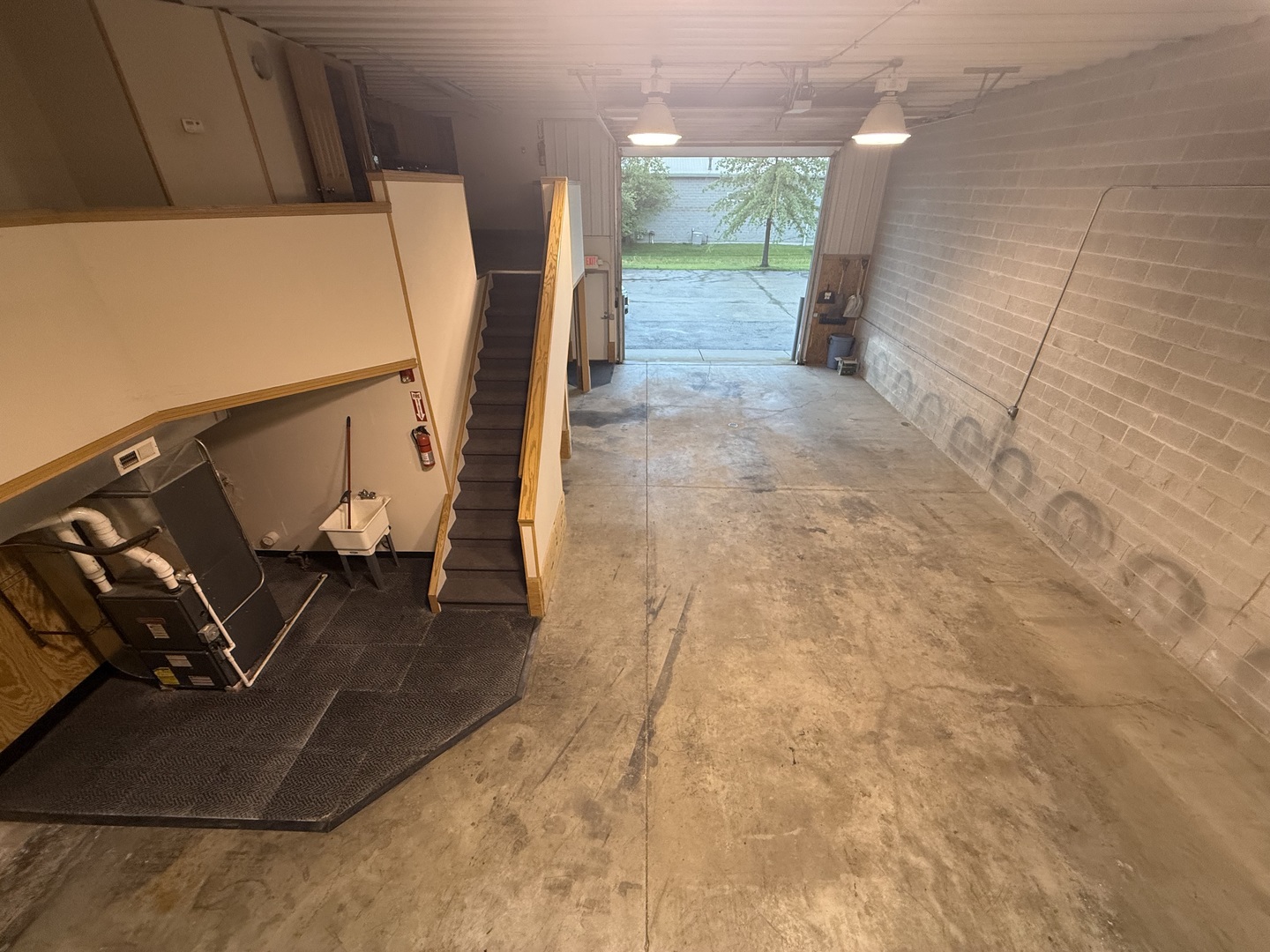 2231 Muriel Court