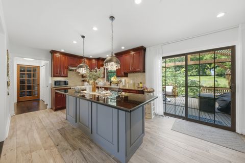 Tiny photo for 10S230 Grant Street, Burr Ridge, IL 60527 (MLS # 12698463)