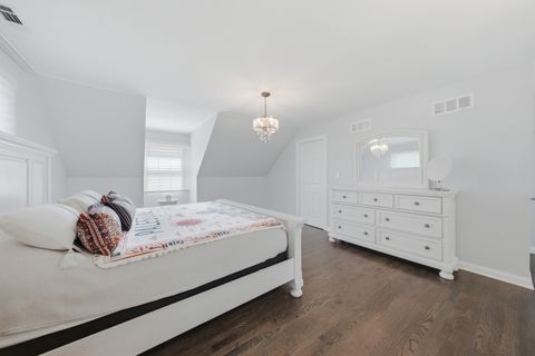 Tiny photo for 10S230 Grant Street, Burr Ridge, IL 60527 (MLS # 12698463)