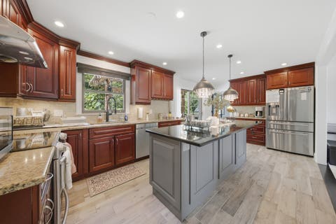 Tiny photo for 10S230 Grant Street, Burr Ridge, IL 60527 (MLS # 12698463)