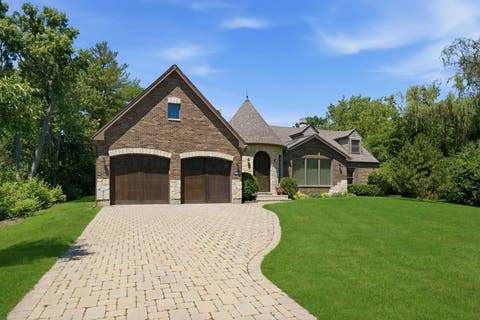 Tiny photo for 10S230 Grant Street, Burr Ridge, IL 60527 (MLS # 12698463)