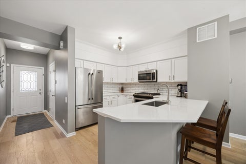 Tiny photo for 111 Arboretum Drive, Lombard, IL 60148 (MLS # 12756522)