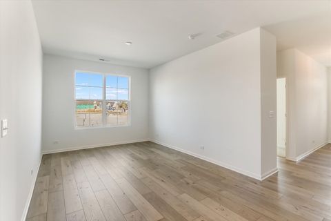 Tiny photo for 740 Alberta Avenue, Oswego, IL 60543 (MLS # 12544886)