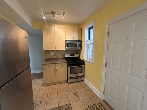 Tiny photo for 4434 W GUNNISON Avenue #3, Chicago, IL 60630 (MLS # 12713435)