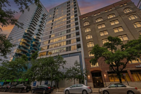 Tiny photo for 1345 S Wabash Avenue #812, Chicago, IL 60605 (MLS # 12769565)