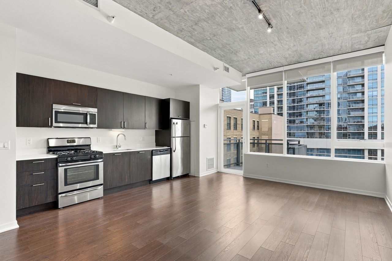 1345 S Wabash Avenue 812