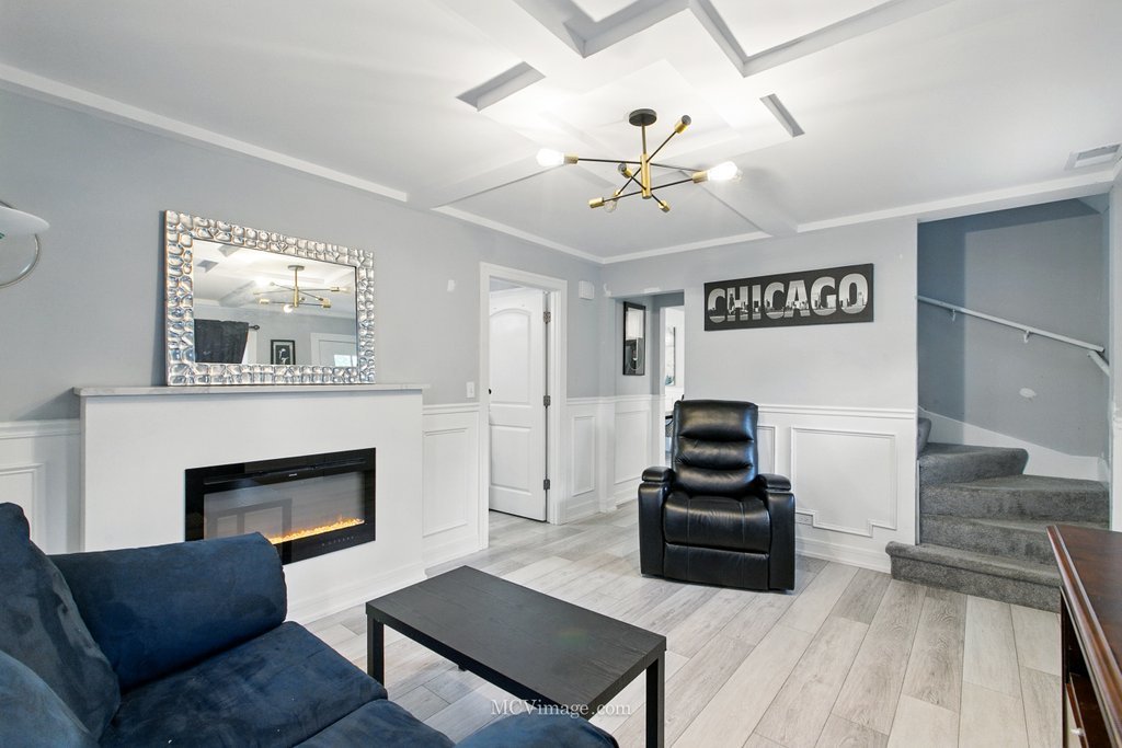 15514 Ridgeway Avenue