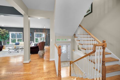 Tiny photo for 740 Manor Hill Place, Sugar Grove, IL 60554 (MLS # 12599053)